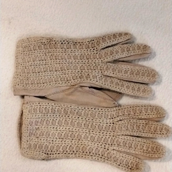 EUC VINTAGE | WOMENS CROTCH & LEATHER GLOVES - Picture 2 of 3